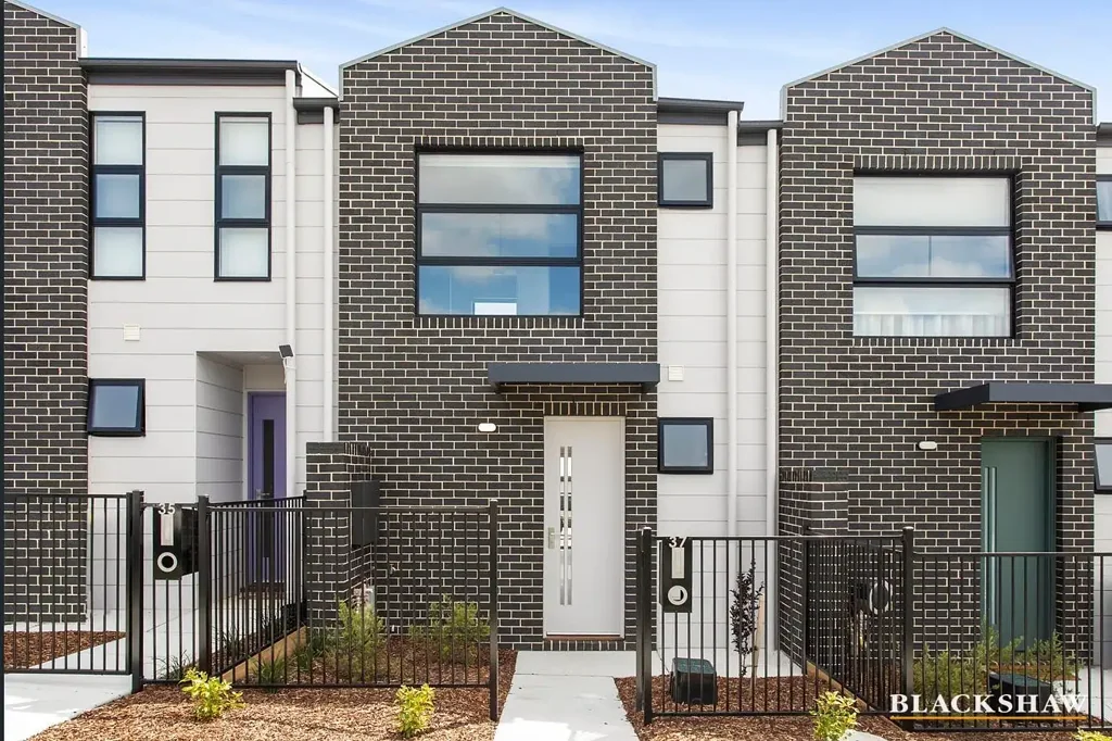 Tralee 2房  Bright and Contemporary 2-Bedroom Home with Versatile Study