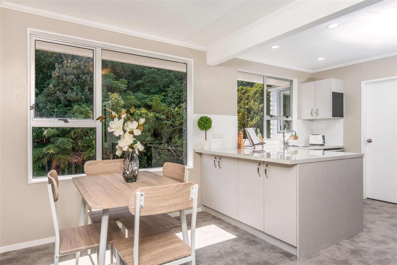 4 Rokewa Way, Paparangi, Wellington, 3 phòng ngủ, 0 phòng tắm