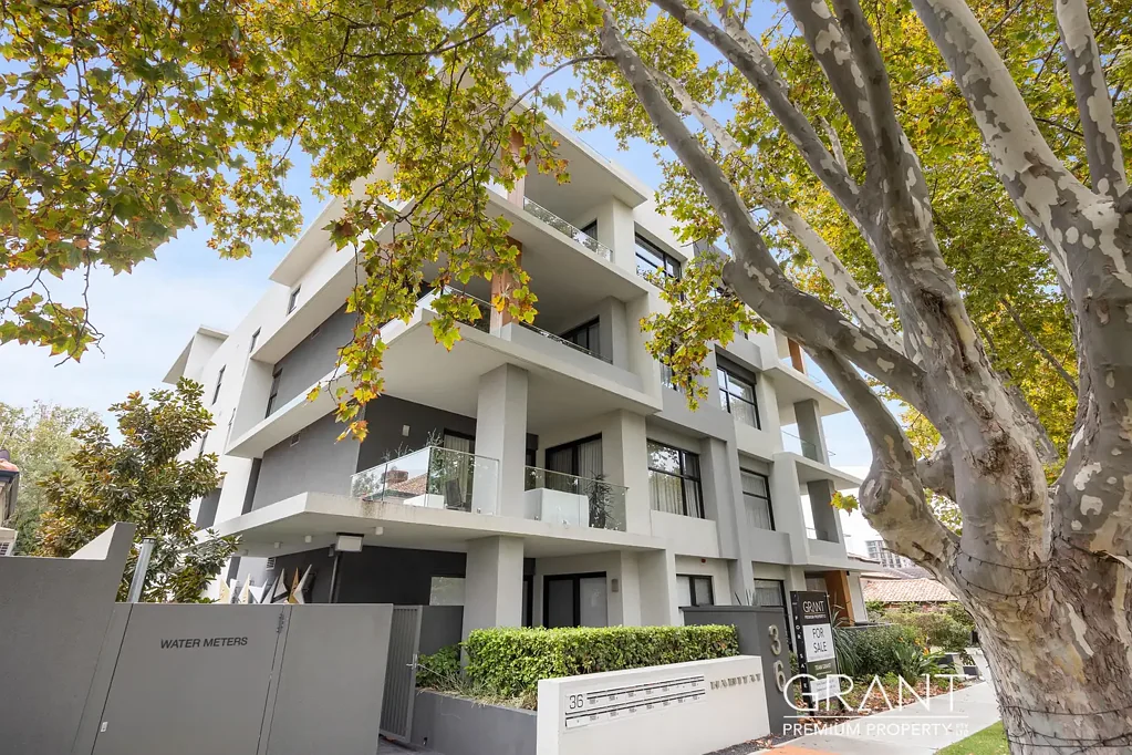 303/36 Kintail Road, Applecross, WA 6153