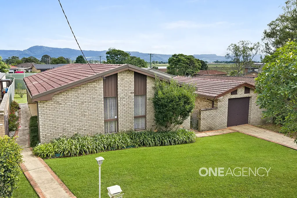 SOLID BRICK COMFORT AND PRACTICAL LIVING IN CENTRAL NOWRA