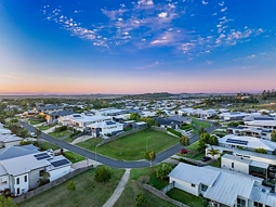 31 Douglas Crescent, Rural View