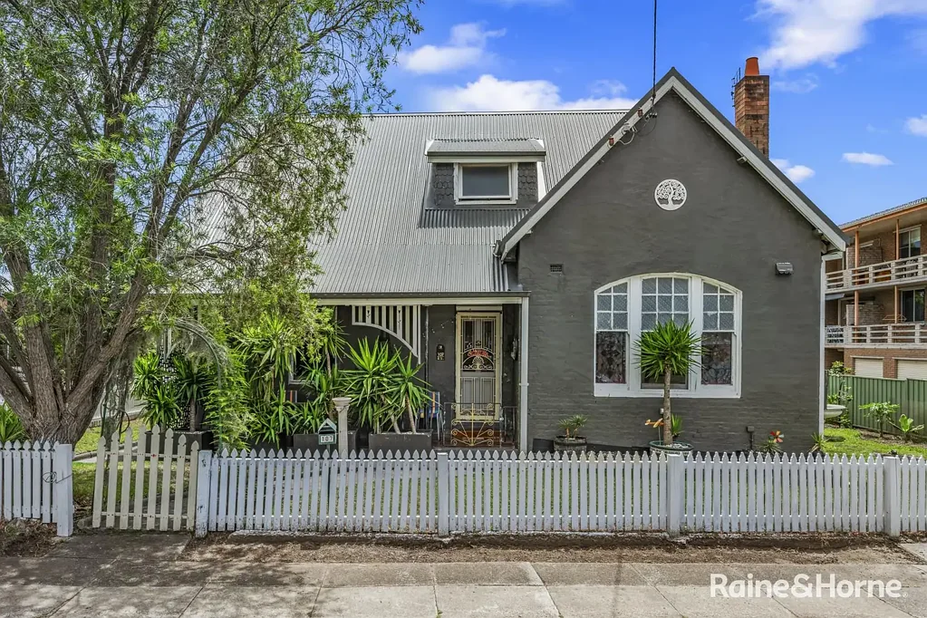 Waratah 3ห้องนอน Welcome to the property that offers many possibilities!