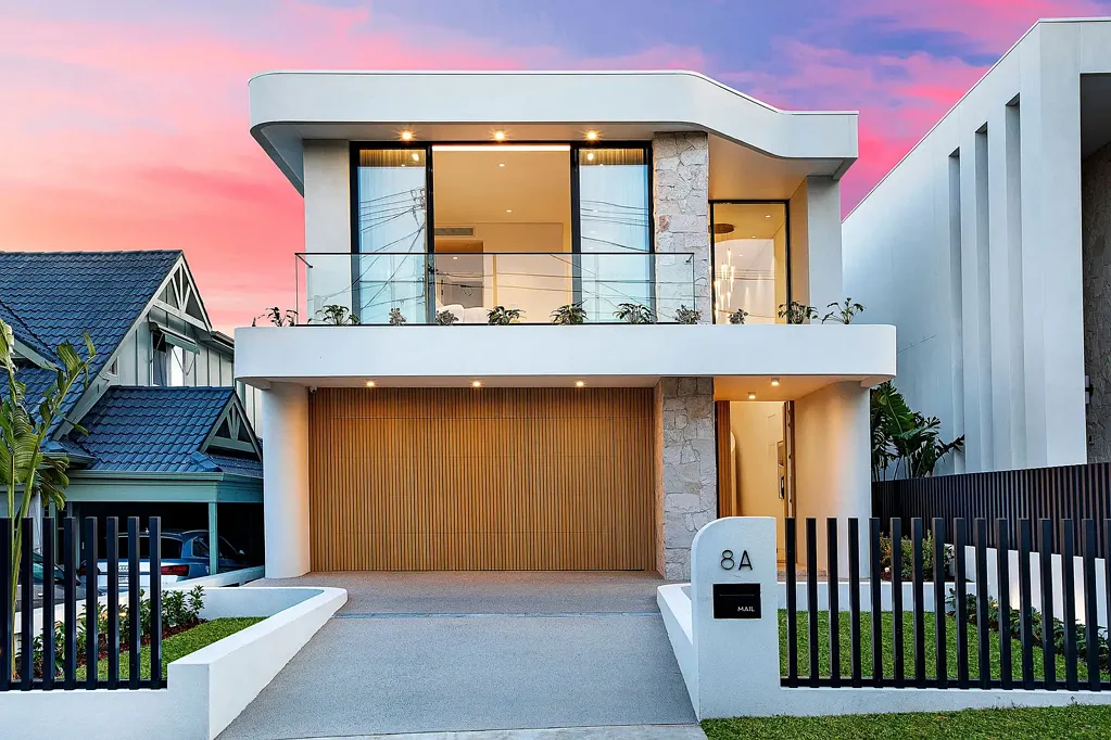 Blakehurst 5ਬੈੱਡਰੂਮ Double Brick Architectural Masterpiece 5-Bed Family Residence In Sought-After Bald Face Locale, With Pool And D-LUG