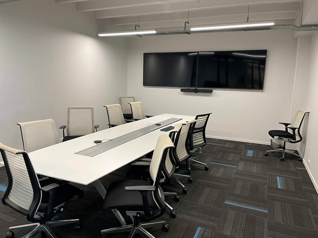 Newton FLEXIBLE AND MODERN GROUND FLOOR OFFICE