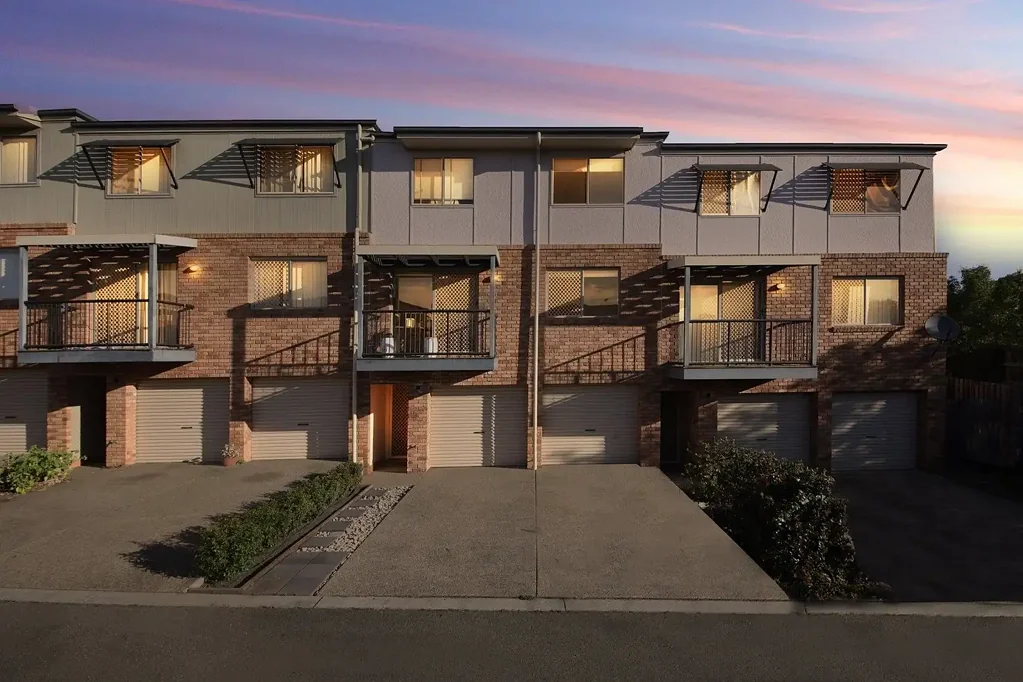 16/100 Oakmont Avenue, Oxley, QLD 4075