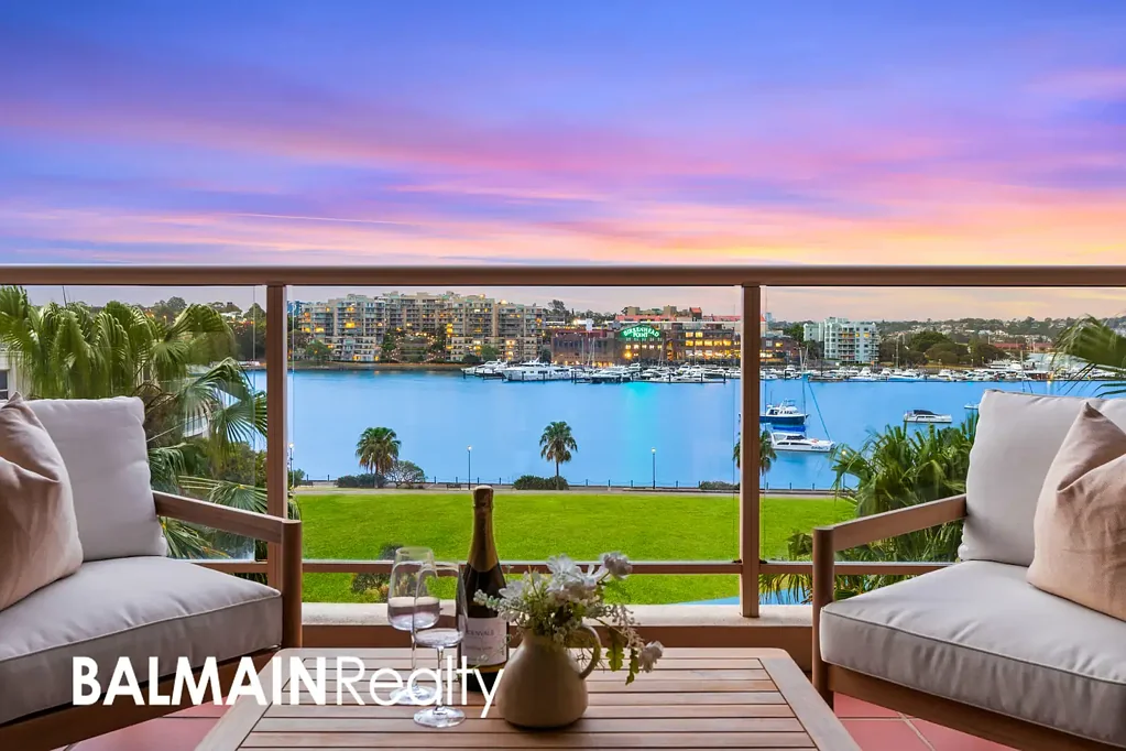 Rozelle 3房 朝北水岸景观 开放式设计 宽敞遮盖阳台 美食厨房 豪华主卧套房 度假村式设施 步行生活便利 宠物友好之家 North-Facing Three Bedroom Apartment with Breathtaking Waterviews Over Bridgewater Park