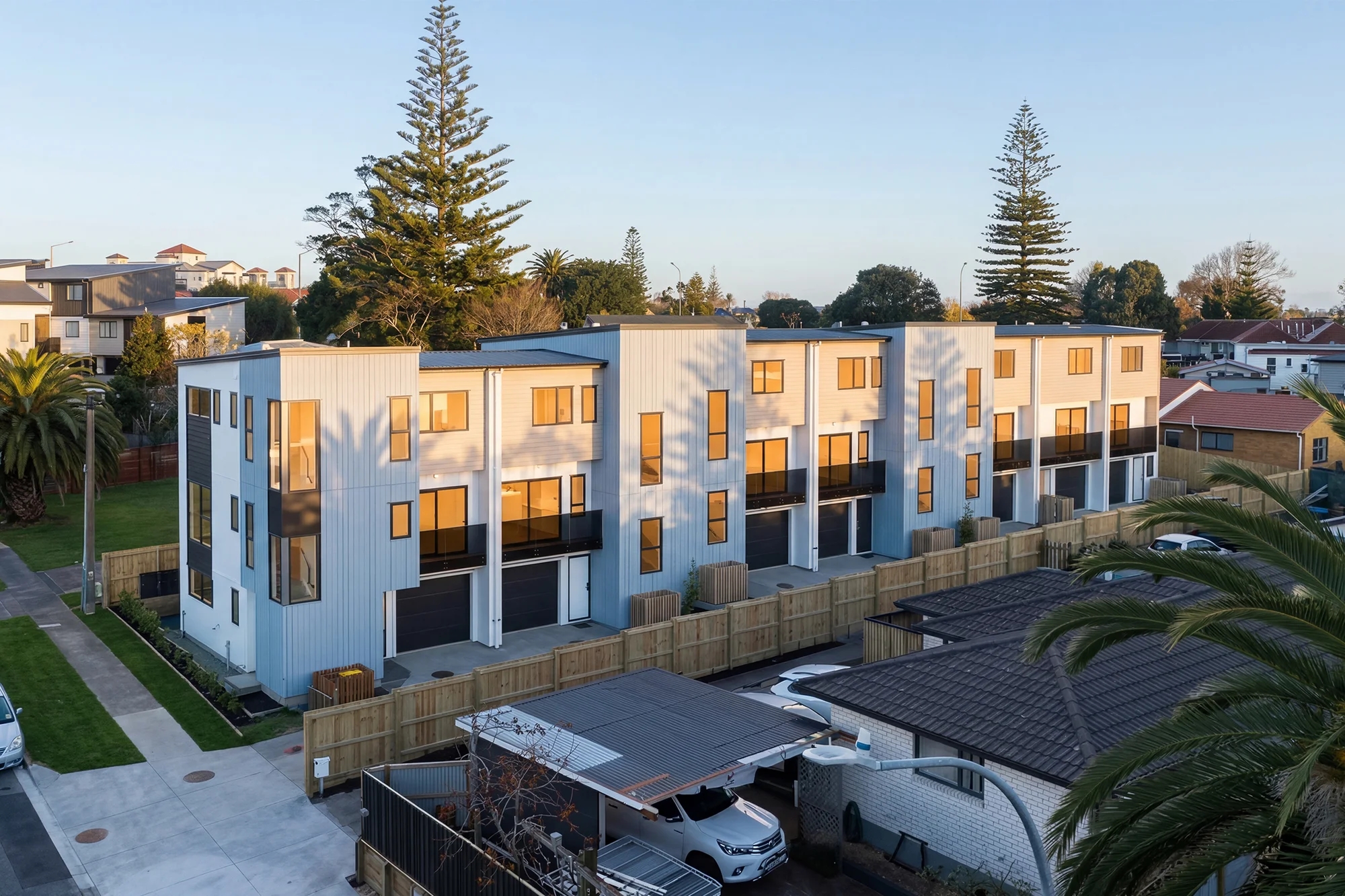 New Lynn 3બેડરૂમ Brand New Home in New Lynn
