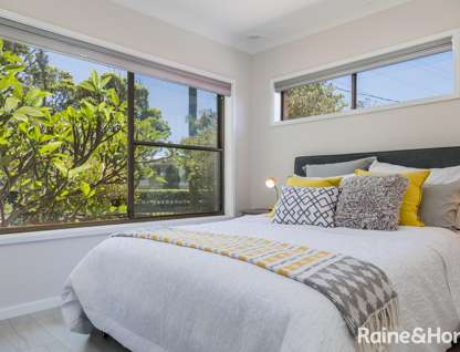 235 Mitchell Parade, Mollymook Beach, NSW 2539, 3 Bedrooms, 3 Bathrooms, House