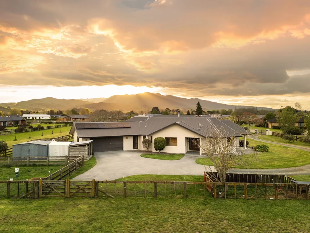 Pirongia 2007 Built, Cement Filled Polyblock Cladding