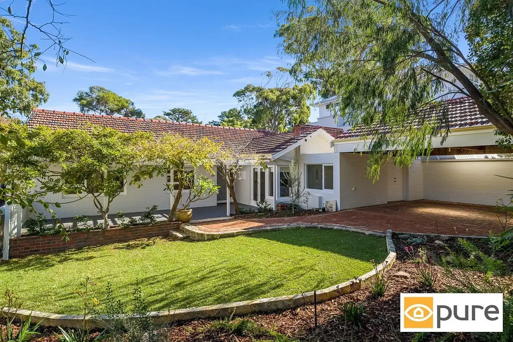 CHARACTER HOME IN A PRIZED MOUNT CLAREMONT POCKET