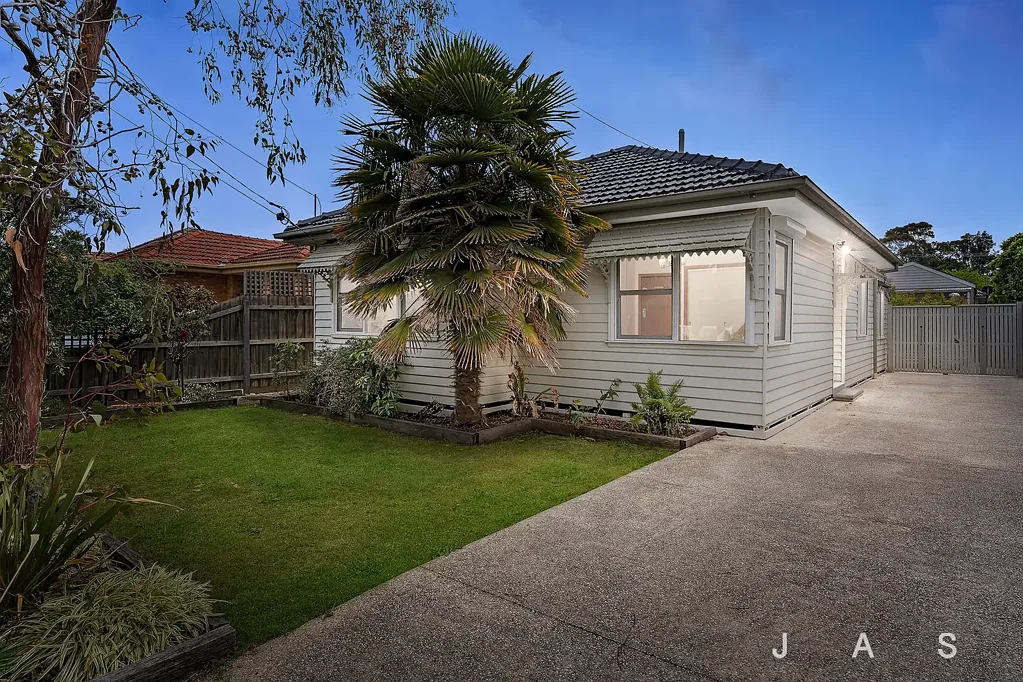 36 Napoleon Street, West Footscray, VIC 3012