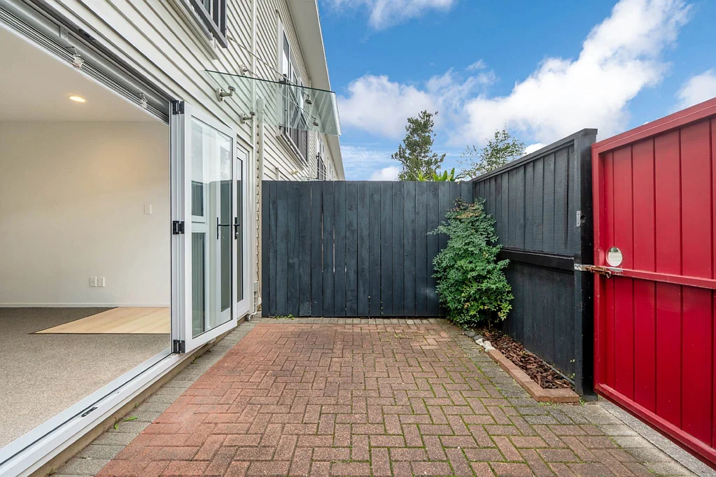 Onehunga 2Phòng ngủ Affordable, Spacious and Secure!
