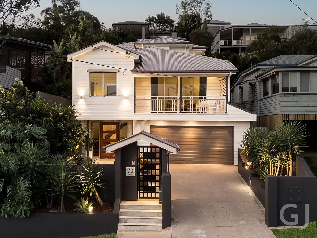 Wilston 5房 居高临下的尊享奢华与全景视野 Elevated Executive Luxury with Panoramic Views