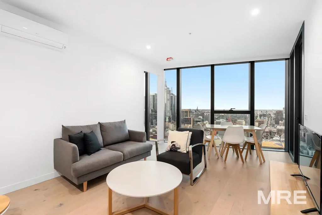 Designer apartment in central CBD