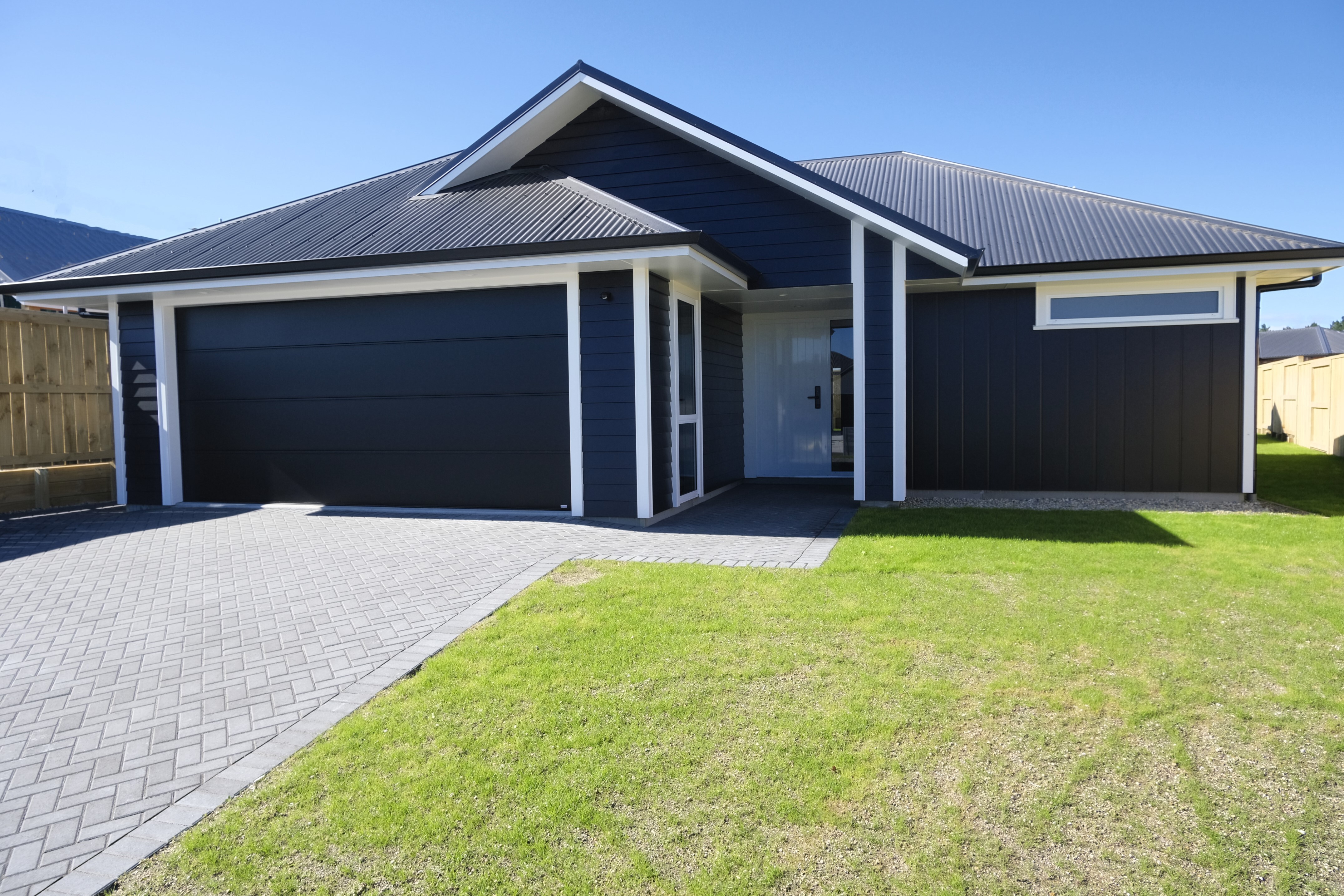 140 Harakeke Drive, Wharewaka