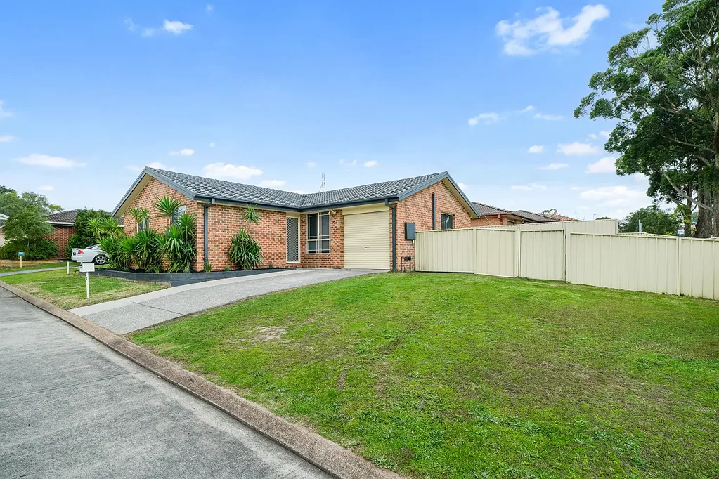 Raymond Terrace 3房  THE PERFECT FIRST HOME- MOVE IN, PUT YOUR FEET UP!