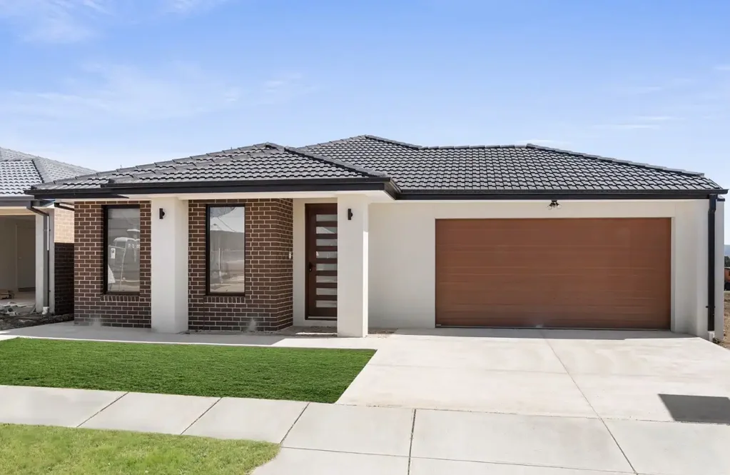 Spacious 4-Bedroom Home waiting for you