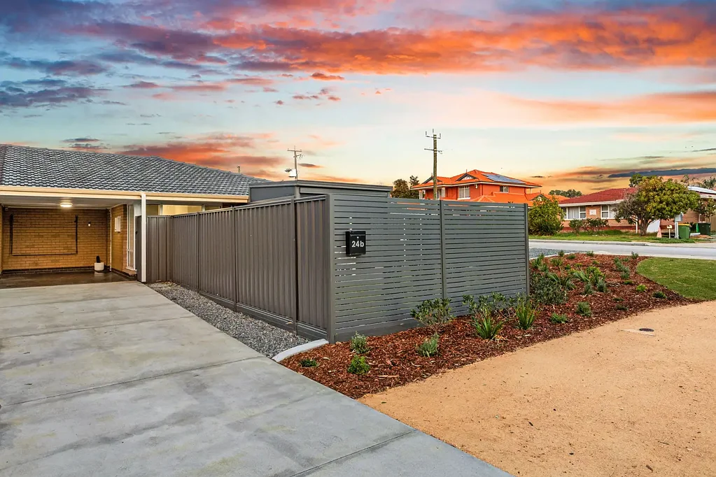 Spearwood 2房  Park-side, renovated & ready to enjoy