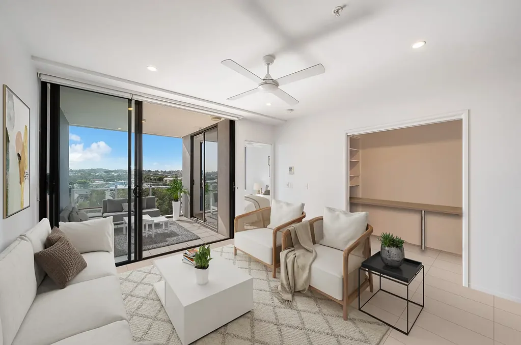 2064/123 Cavendish Road, Coorparoo, QLD 4151