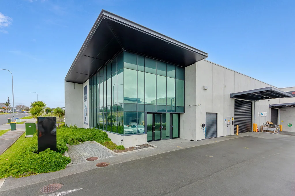 Hobsonville Premium road front industrial