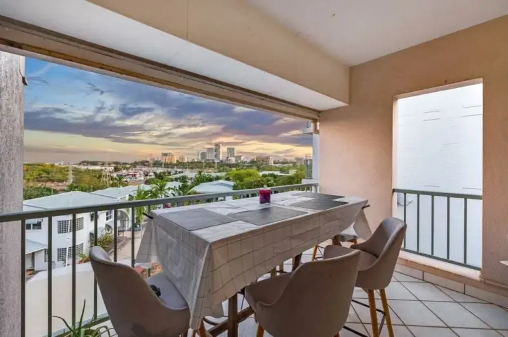 Stuart Park 2બેડરૂમ Great Investment -  2 Bed Apartment with Lift Access, pool & water views