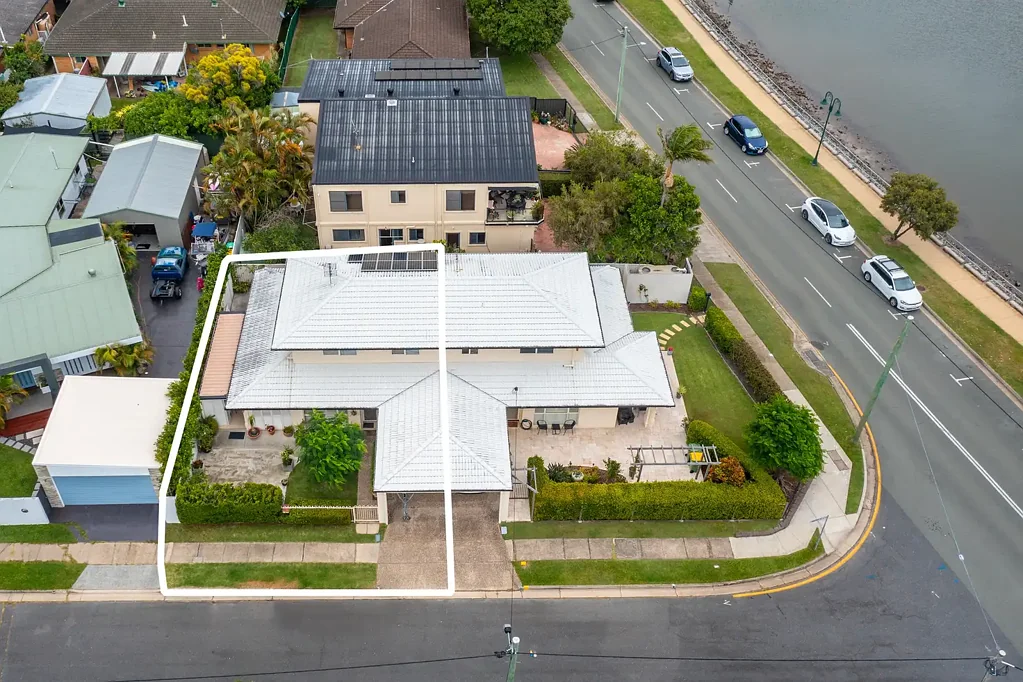 2/32 Burrows Street, Biggera Waters, QLD 4216