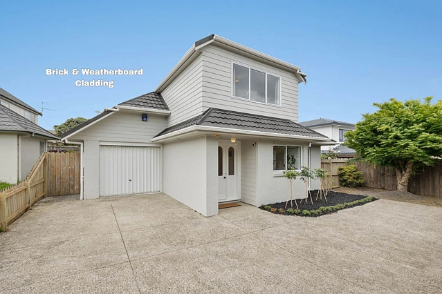 2/26 Headcorn Place, Botany Downs, Manukau City