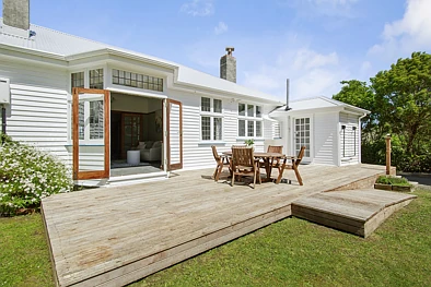 16 Onehuka Road, Tirohanga, Lower Hutt, Wellington