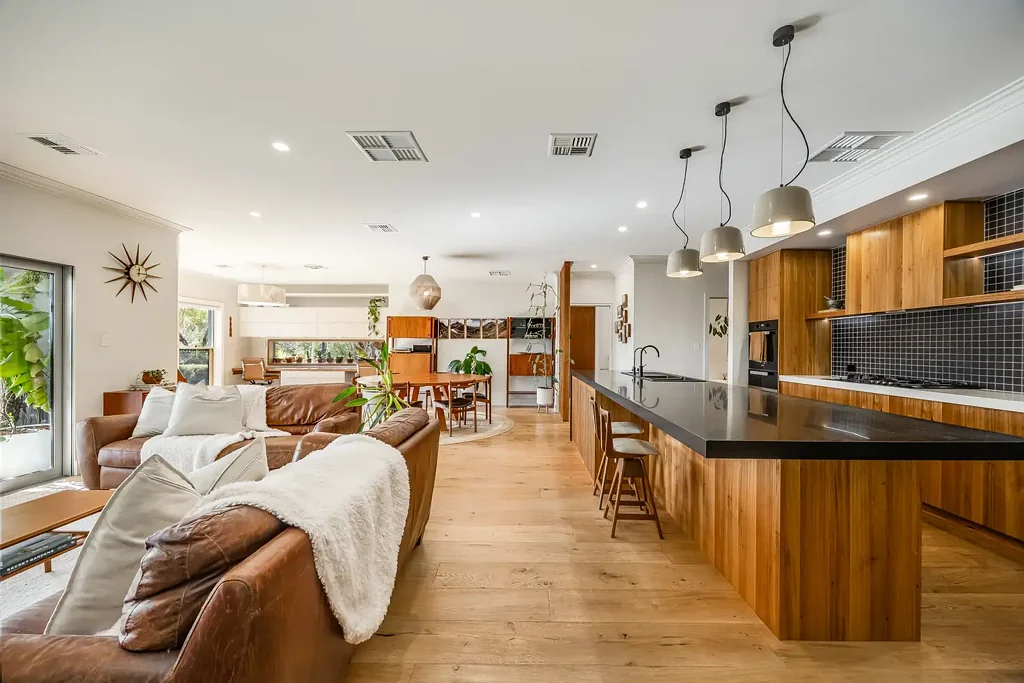 6 Heron Place, Flagstaff Hill, SA 5159