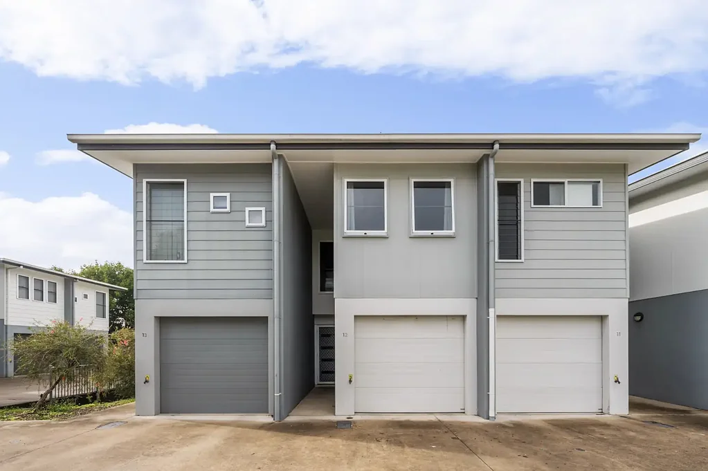 Morayfield 3ห้องนอน Stylish Townhouse Living in a Convenient Morayfield Location!