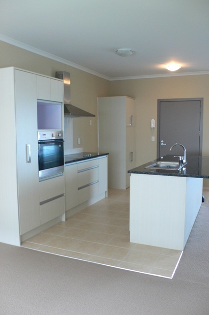 6/130 Stancombe Road, Flat Bush, Auckland - Manukau, 3 Schlafzimmer, 2 Badezimmer