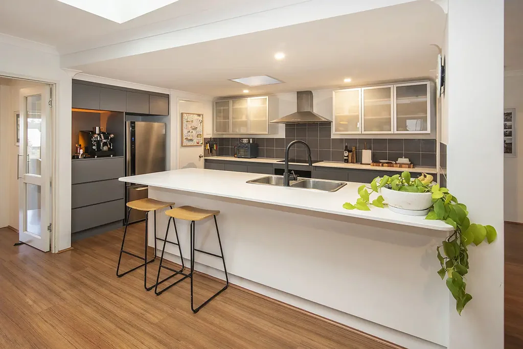 Margaret River 4Phòng ngủ A Clever Family Home with Room to Grow