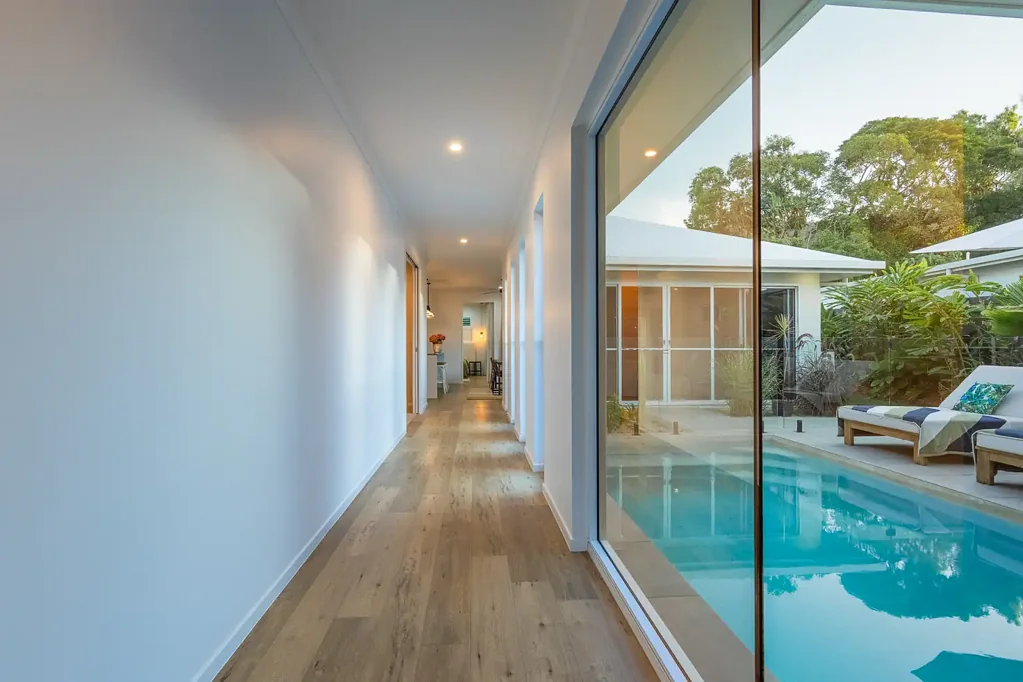 Trinity Beach 4房  Custom Coastal Paradise | Designed for Tropical Living & Easy Maintenance