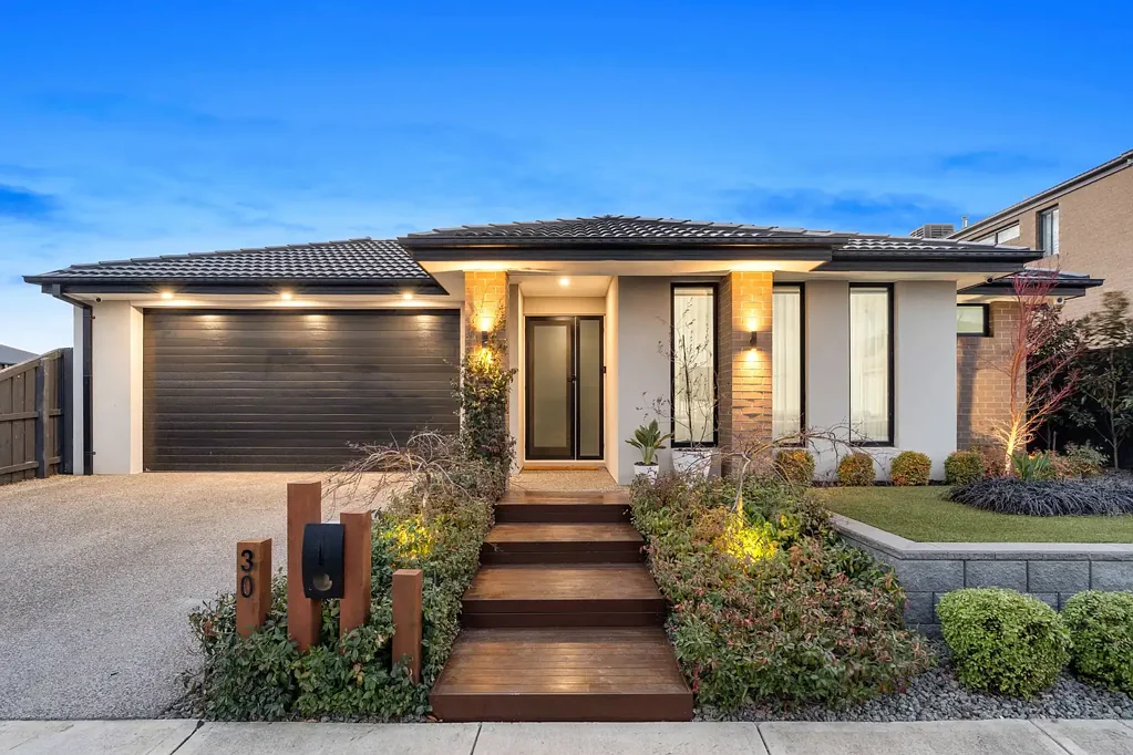 30 Heron Drive, Mickleham, VIC 3064