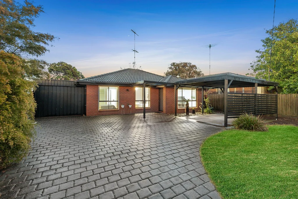 11 Coorumby Avenue, Clifton Springs, VIC 3222
