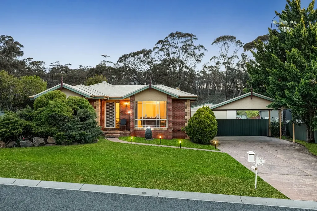 12 Allott Court, Spring Gully, VIC 3550
