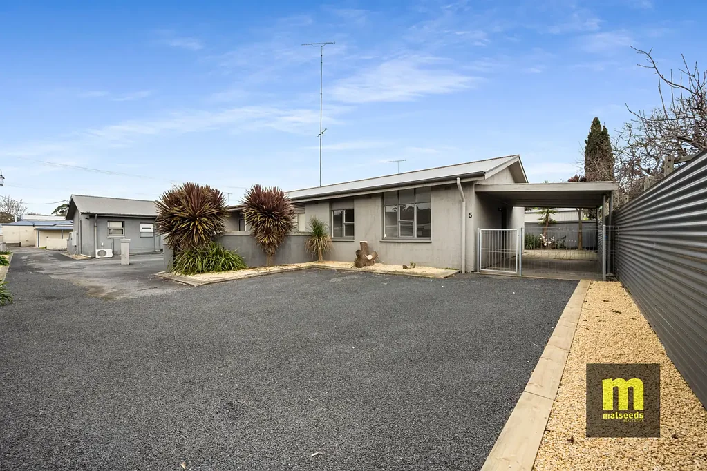 Mount Gambier 2房  Neat 2 Bedroom Unit in Heart of Mount Gambier