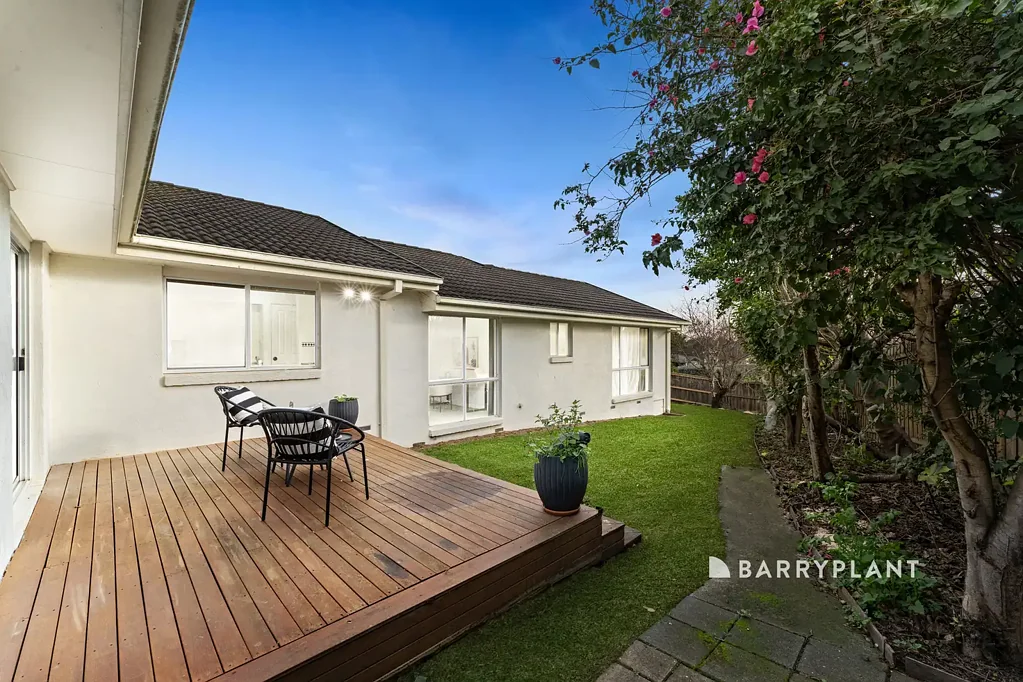 Berwick 4chambre Spacious Family Home in the Brentwood Park & Kambrya College Catchment