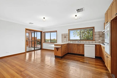 33 Ramleh Road, Reservoir, VIC 3073, 3 Bedrooms, 2 Bathrooms, House