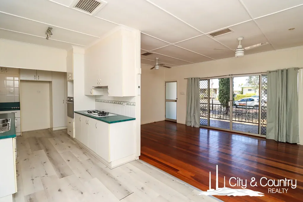 Mount Isa 3ਬੈੱਡਰੂਮ Charming Soldiers Hill Home with Shed & Side Access