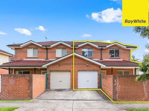 Auburn 3 Bedroom LOW MAINTENANCE MODERN TOWNHOUSE
