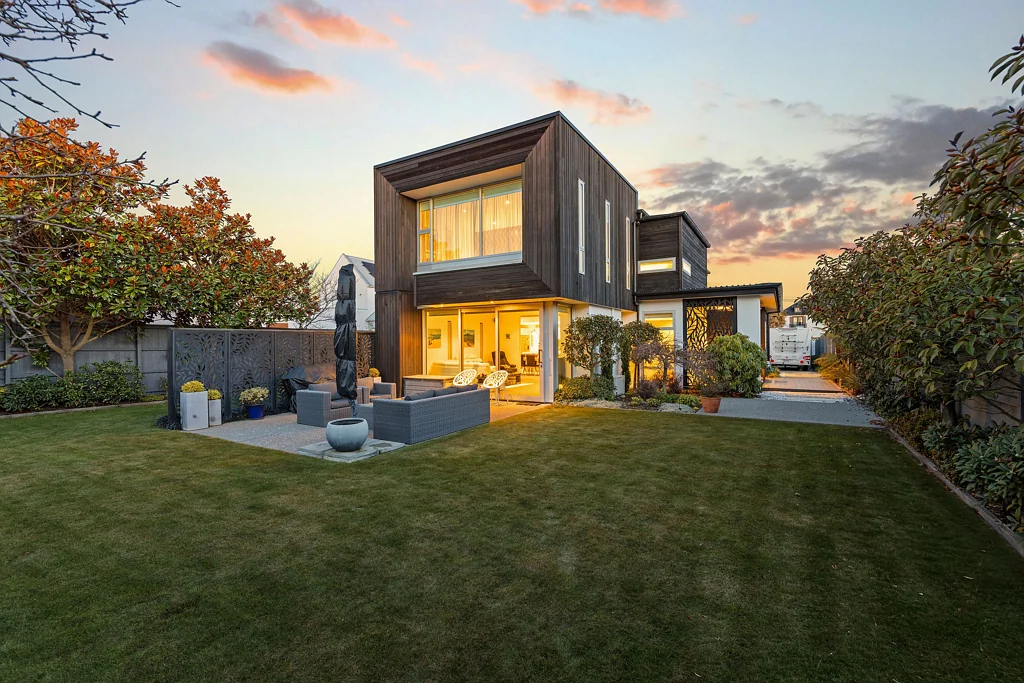 Bryndwr 4房  Architectural Excellence For Definite Sale!