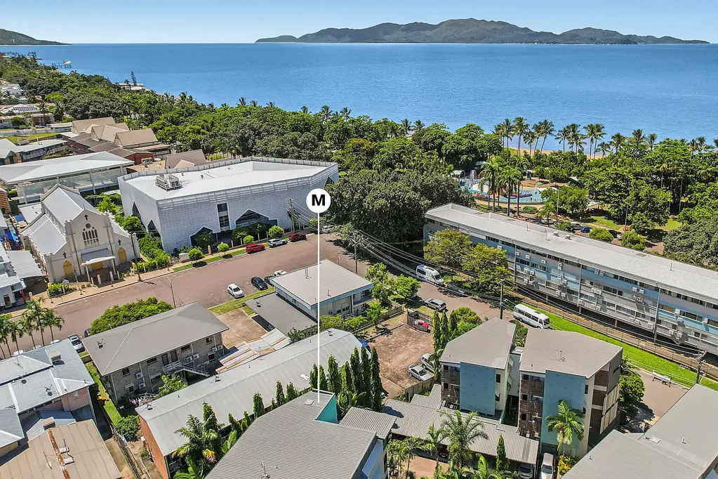 9/11 Carter Street, North Ward, QLD 4810