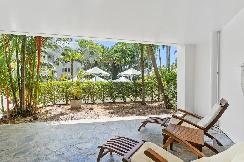 51/9 Veivers Road, Palm Cove, QLD 4879
