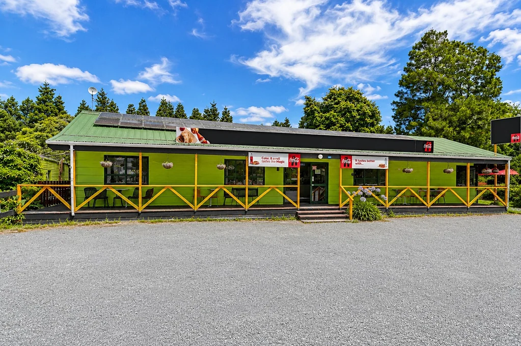 Cambridge Cafe Opportunity on State Highway