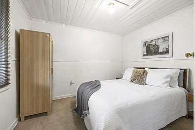 42 Hutton Street, Kyneton, VIC 3444, 3 slaapkamers, 1 badkamers, House