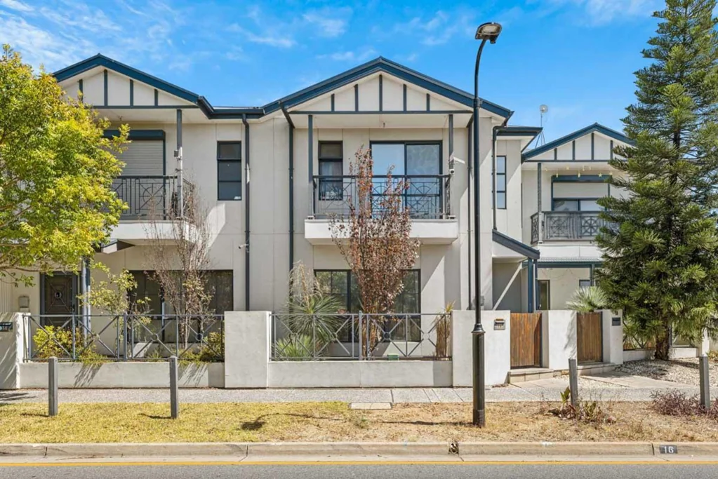16 Saint Elias Street, Mawson Lakes, SA 5095