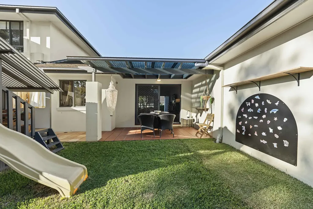 Upper Coomera 3침실 LOW-SET VILLA WITH SPACE TO LIVE & PLAY IN UPPER COOMERA