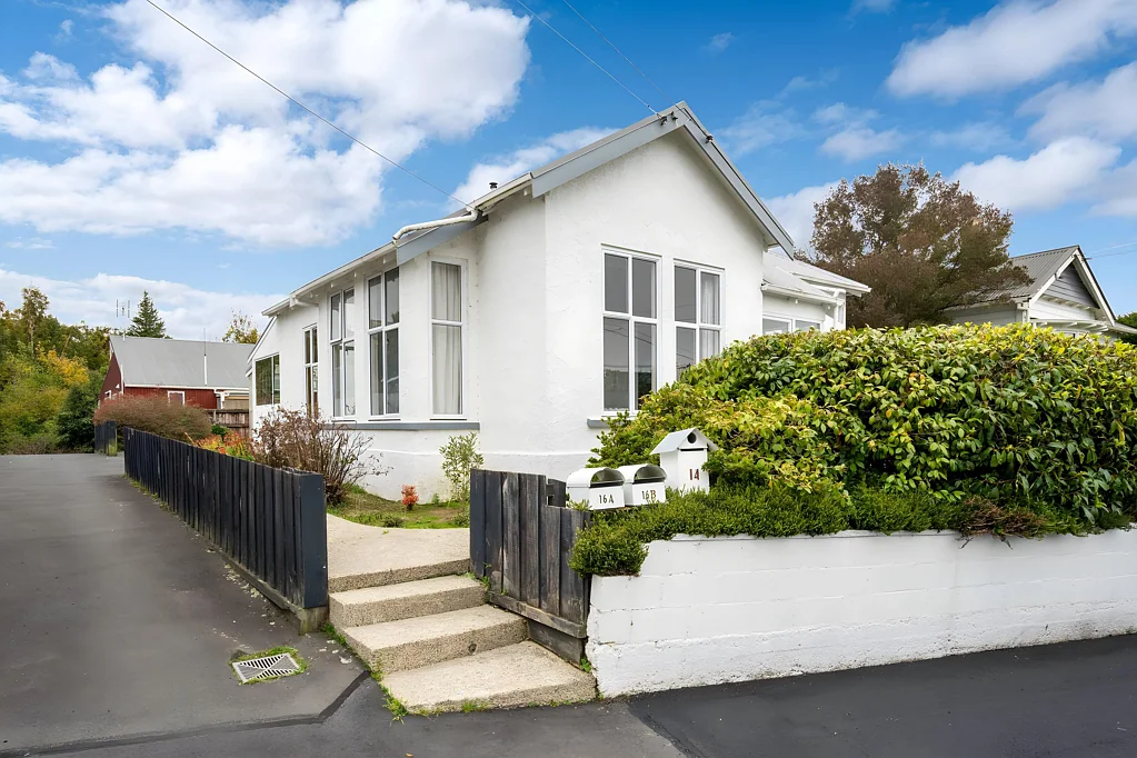Belleknowes 3ਬੈੱਡਰੂਮ Easy living with room to add value