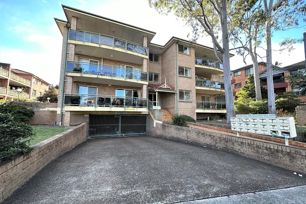 TWO BEDROOM GROUND FLOOR UNIT